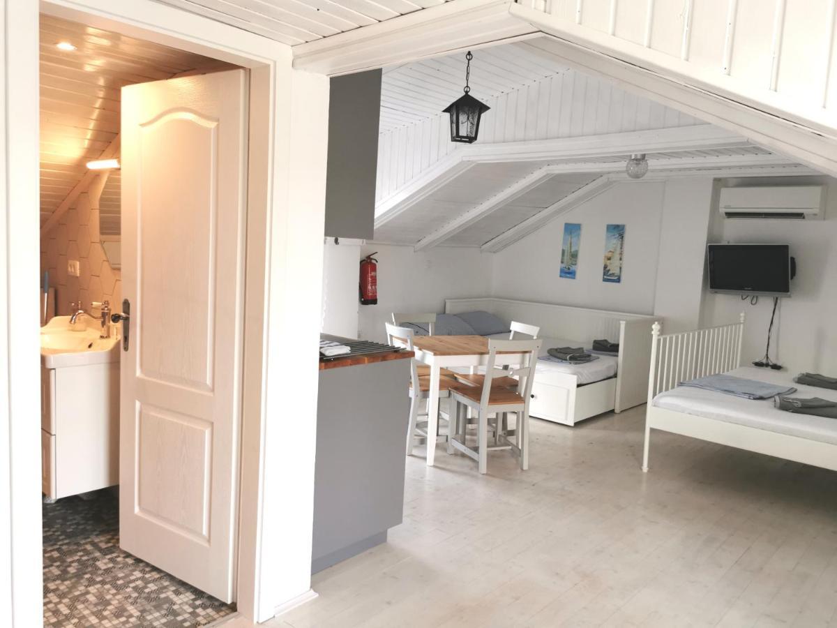 Apartmán Ribar 2 Njivice Exteriér fotografie